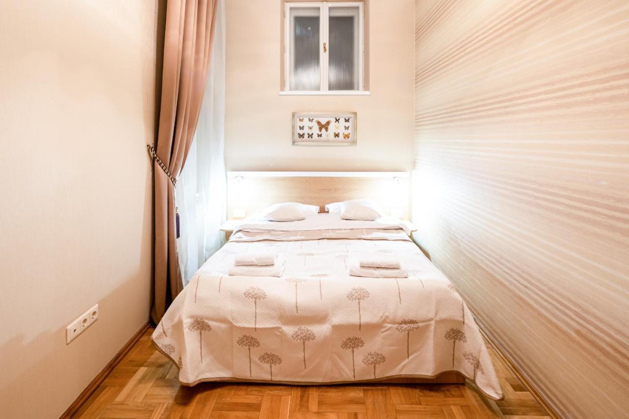 3 Bedrooms Royal Italian Style In An Austrian Building, Parking, Balcony Lwów Zewnętrze zdjęcie