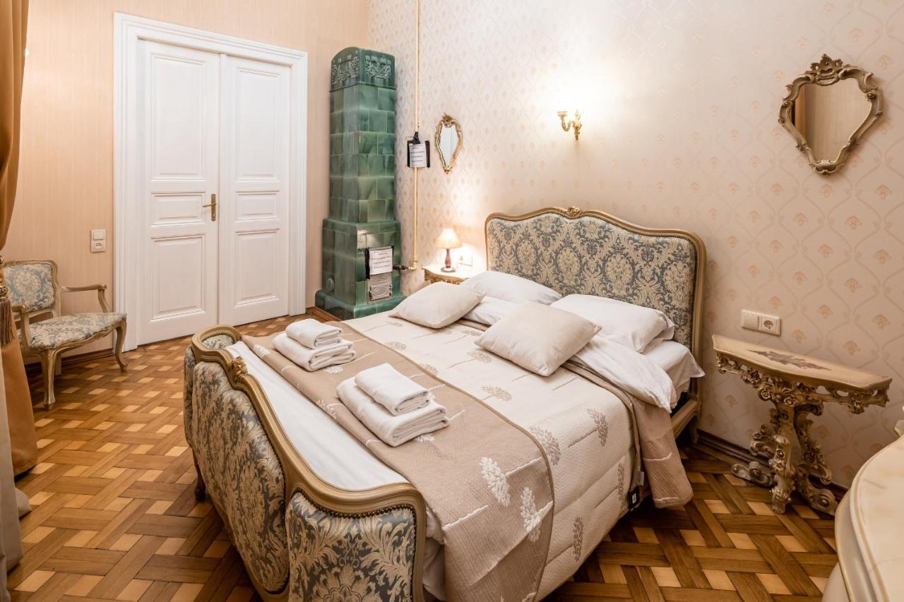 3 Bedrooms Royal Italian Style In An Austrian Building, Parking, Balcony Lwów Zewnętrze zdjęcie
