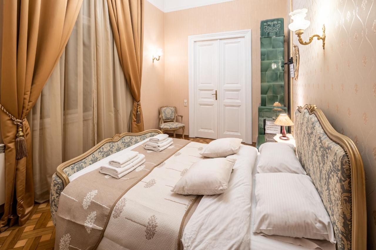 3 Bedrooms Royal Italian Style In An Austrian Building, Parking, Balcony Lwów Zewnętrze zdjęcie
